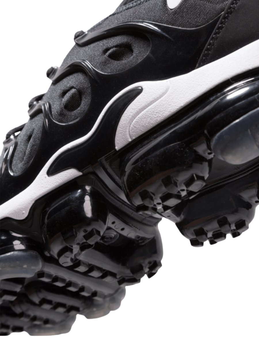 vapormax overbranding