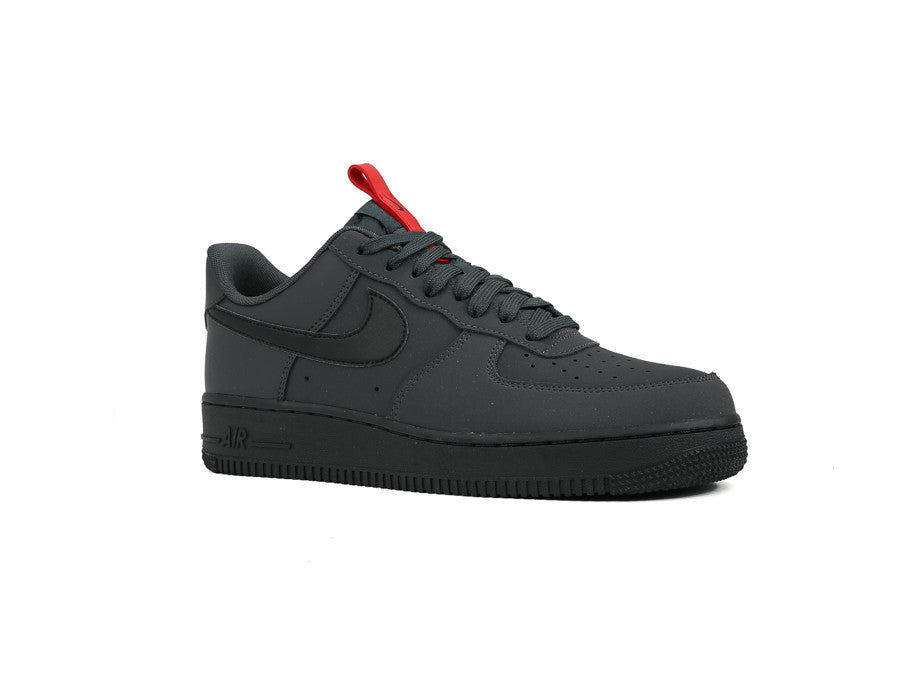 N372O NIKE AIR FORCE 07 ANTHRACITE BLACK UNIVERSITY RED BLACK