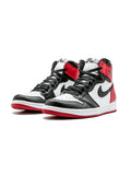 N370O Jordan Air Jordan 1 Retro High OG black toe