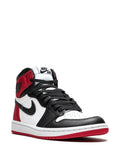 N370O Jordan Satin Air Jordan 1 Retro High OG black toe