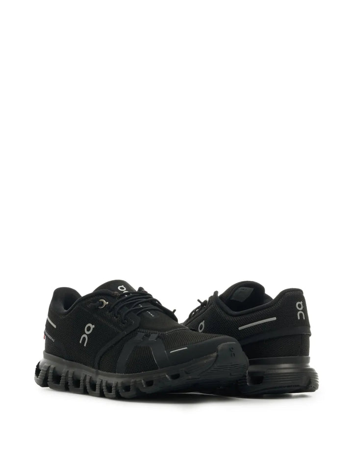 On Cloud 6 Performance Black