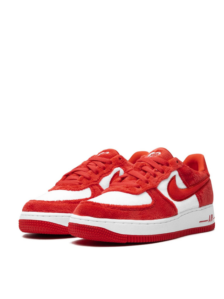N373O NIKE AIR FORCE 1 LOW GS "Valentines Day 2024