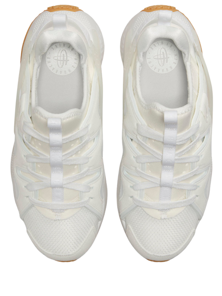 N373O NIKE’S NEW AIR HUARACHE CRAFT SURFACES IN “WHITE GUM