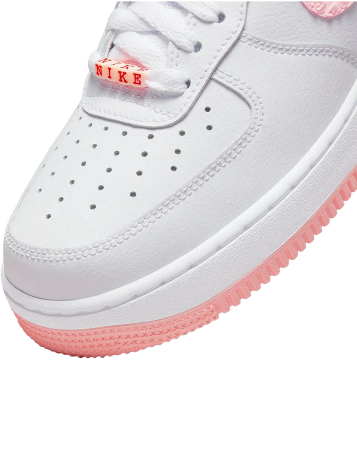 N372O Nike Air Force 1 Low 'Valentine's Day 2022