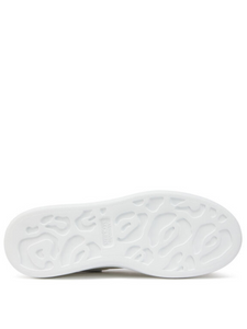 N373O Alexander mcQueen tenis bajo color blanco gris charol (G5)