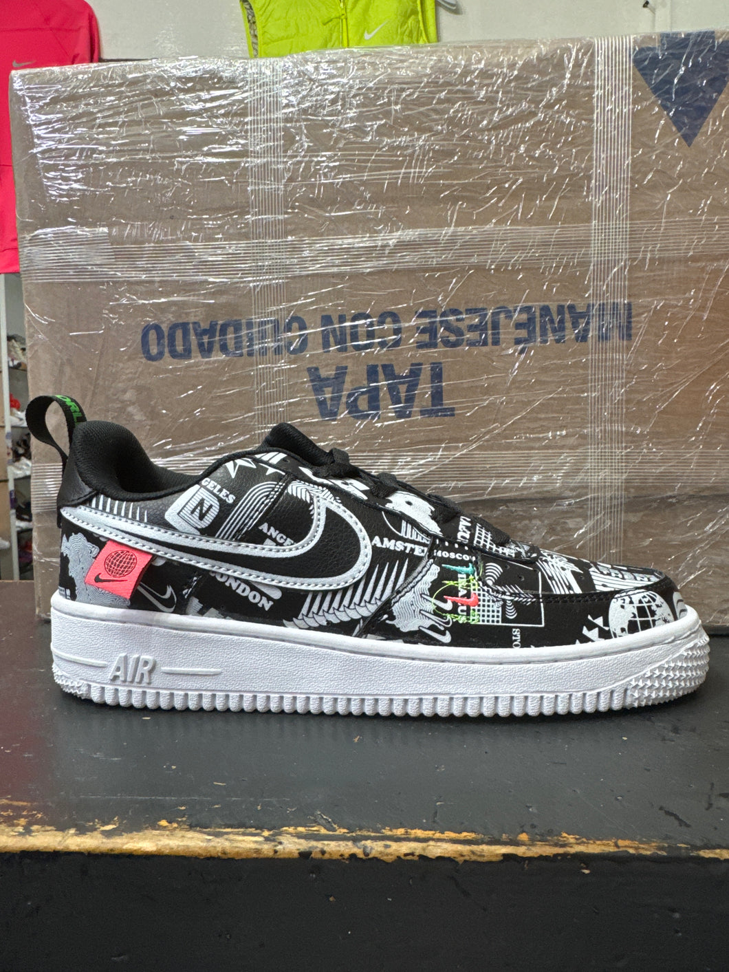 Nike World wide af1 Force 1