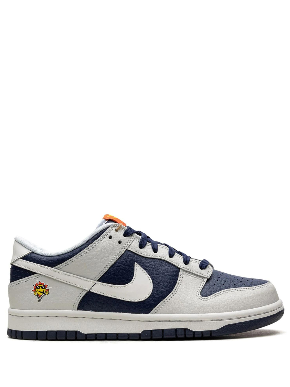 N372O Nike DUNK LOW GS 