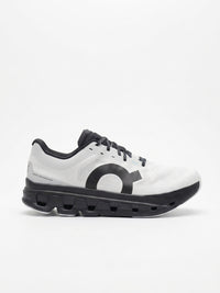 ON Cloudflow 4 - Tenis de correr para hombre gris y negro
