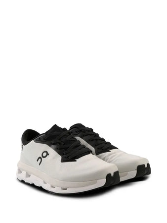 On Cloudzone sneakers tenis