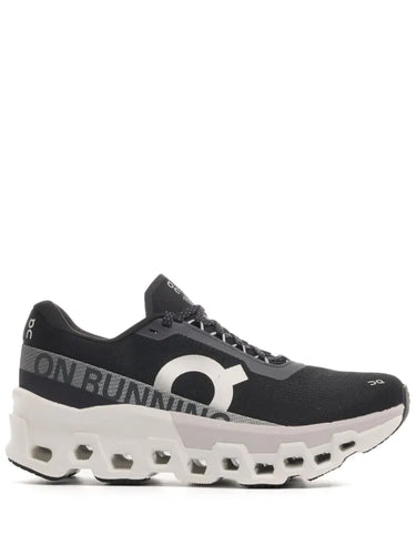 On Running tenis Cloudmaster 2 negro blanco