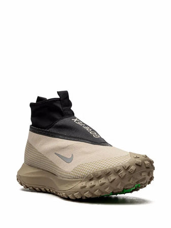 Nike Mountain Fly de Nike ACG GORE-TEX verde militar