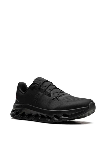 On tenis deportivos Tenis On Running Cloudtilt Black Negro