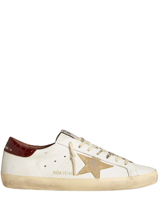 Tenis Golden goose Super-Star con estrella de ante arena y refuerzo del talón de piel de cocodrilo roja