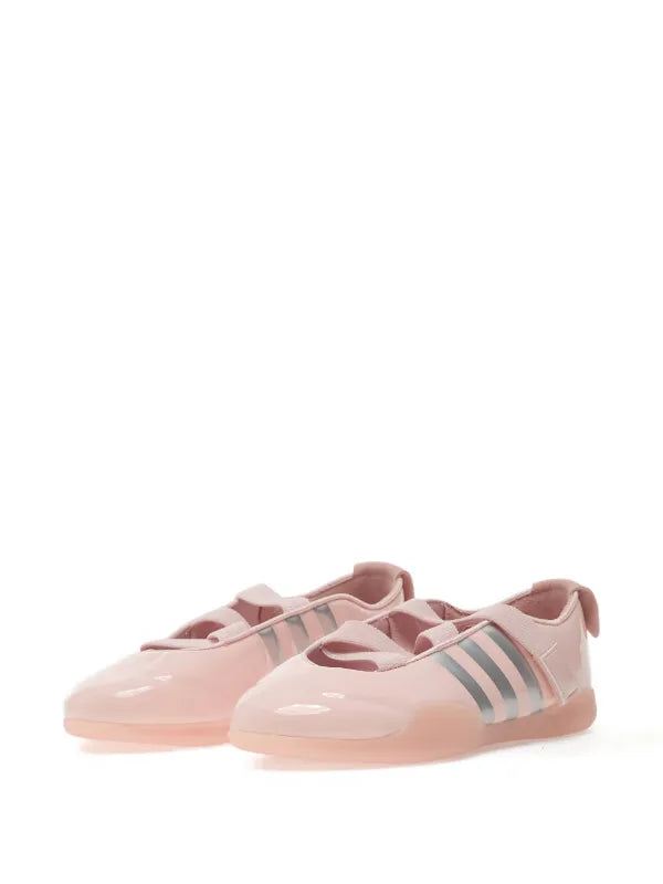 Adidas tenis Taekwondo by Caroline Hú en colaboración con Clot - Calzado de mujer y hombre
