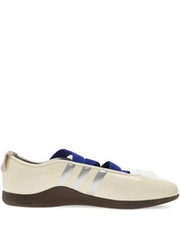 Adidas tenis Taekwondo en colaboración con CLOT by Caroline Hú x Edison Chen