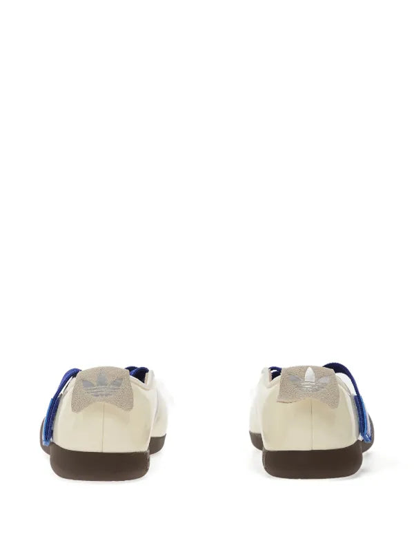 Adidas tenis Taekwondo en colaboración con CLOT by Caroline Hú x Edison Chen