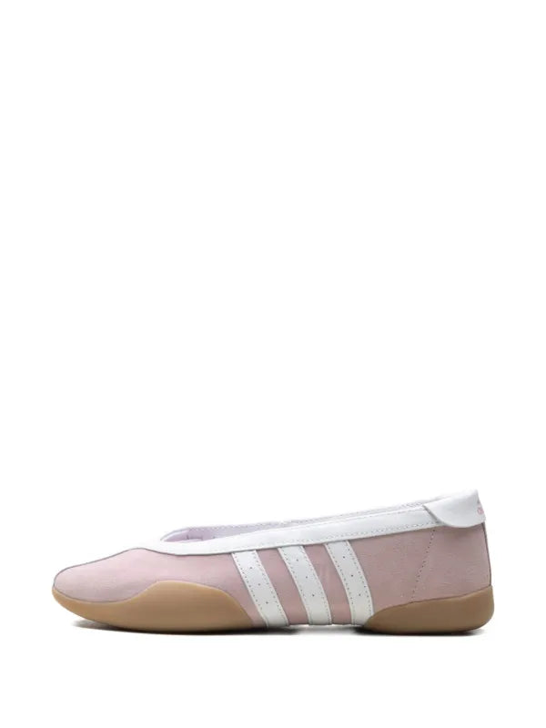 adidas Taekwondo Mei Ballet three-stripe sneakers rosa