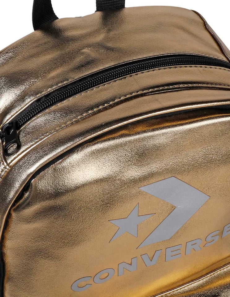 Mochila logo frontal Star Chevron , para un look casual , con compartimento principal , asas ergonomicas y ajustables, organizador frontal