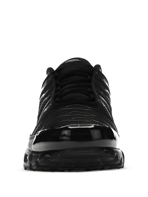 Nike tenis Air Max Plus "Triple Black