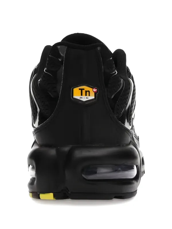 Nike tenis Air Max Plus "Triple Black