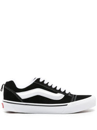 Vans knu skool negro blanco clásico