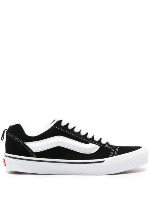 Vans knu skool negro blanco clásico