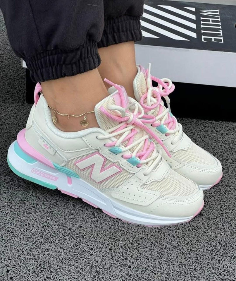 New balance beige rosa blanco