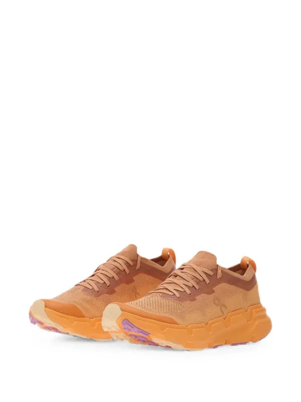 On tenis Cloudsoma