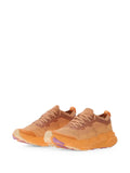 On tenis Cloudsoma