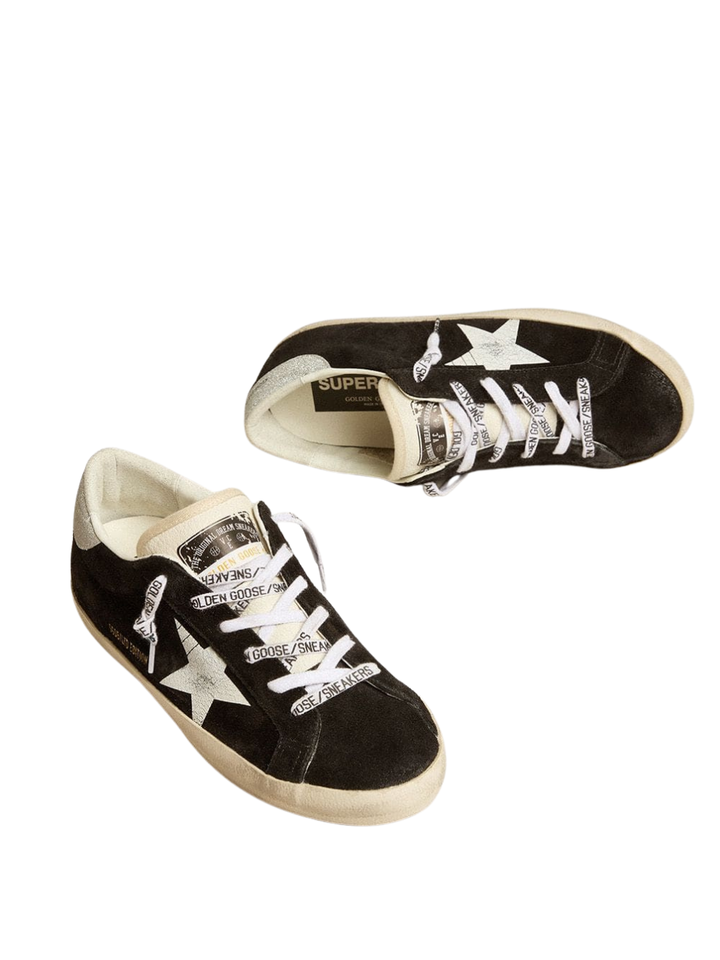 Super-Star LTD de Mujer de ante negro con estrella estampada blanca y refuerzo del talón con purpurina plateada