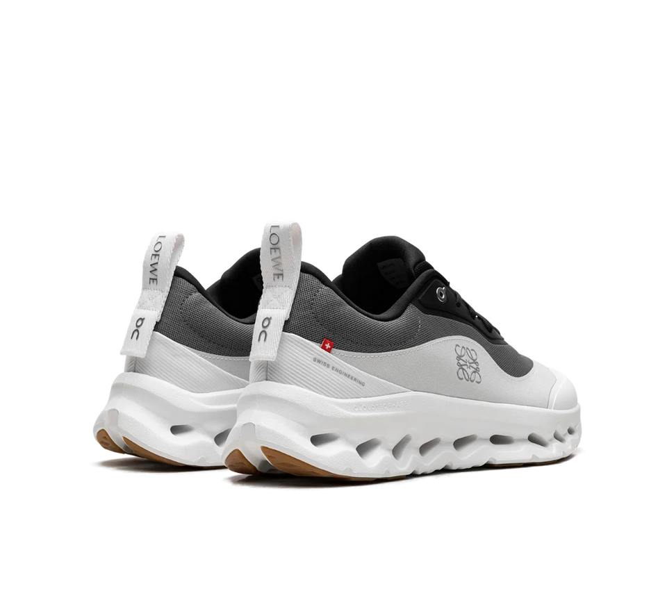 Tenis On Cloudtilt 2 x Loewe 'Black & White' Blanco Negro