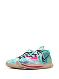 N372O Nike Kyrie Low 5 "Jewell Loyd" sneakers