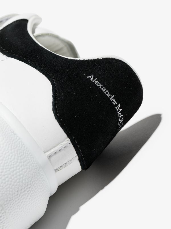 N372O Alexander McQueen Kids
Oversized touch-strap sneakers