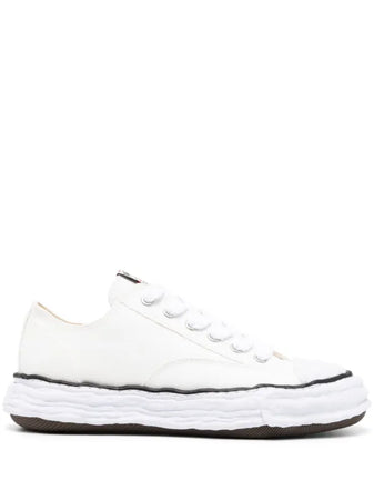 Maison MIHARA YASUHIRO
tenis bajos Peterson23