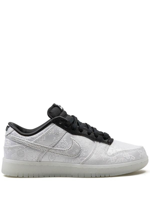 N373O Nike Dunk Low "Fragment Design - Clot" sneakers
