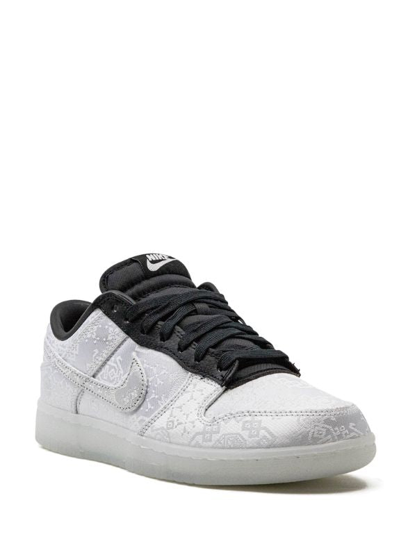 N373O Nike Dunk Low "Fragment Design - Clot" sneakers