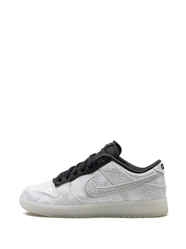 N373O Nike Dunk Low "Fragment Design - Clot" sneakers