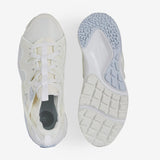 N373O NIKE’S NEW AIR HUARACHE CRAFT SURFACES IN “WHITE