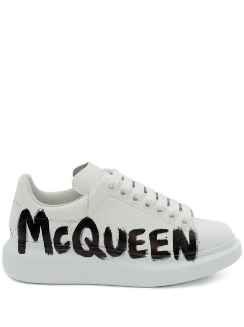 (G5) Alexander Mcqueen Blanco Negro GRAFFITI