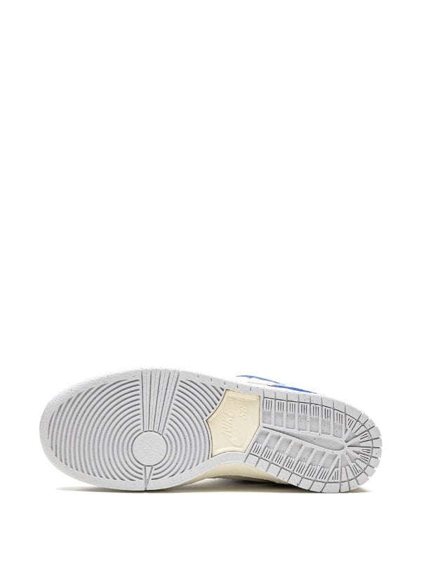 N370O Nike
x Fly Streetwear SB Dunk Low "Gardenia" sneakers