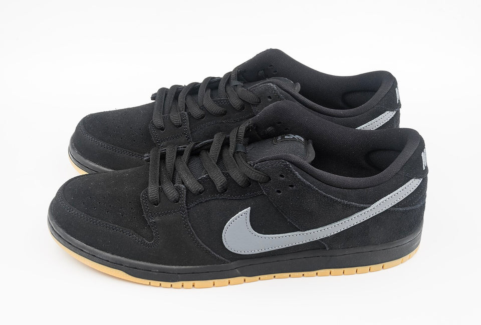 N373O Nike SB Dunk Low