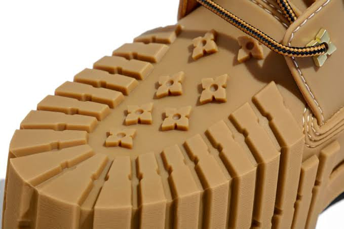 MSCHF 2x4 bota