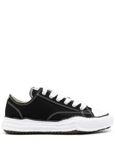 Tenis Maison MIHARA YASUHIRO
tenis Peterson