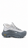 Nike ACG Zegama Hike en color gris
