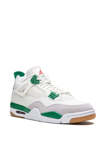 N372O Jordan Air Jordan 4 SB "Pine Green" sneakers