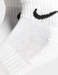 N372O Nike Lightweight Quarter Socks Calcetines Nike de cuarto de longitud, pack de 1 Par