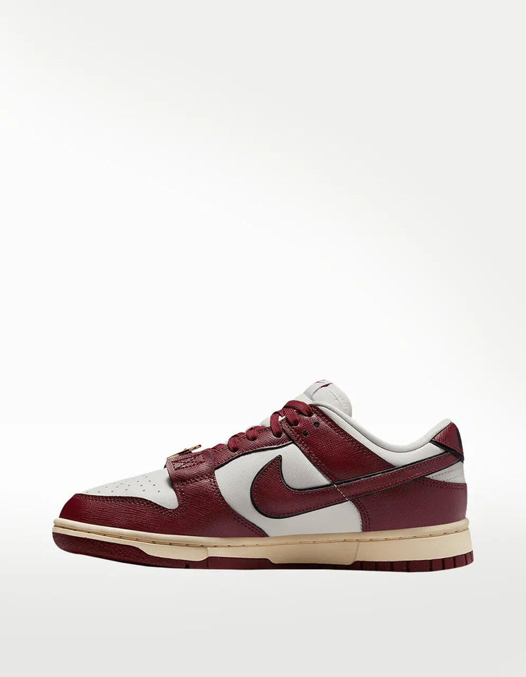 N372O NIKE TENIS NIKE W DUNK LOW SE