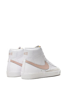 N370O Nike Blazer Mid 77 White-Pink Blazer Mid 77 "White/Pink" sneakers