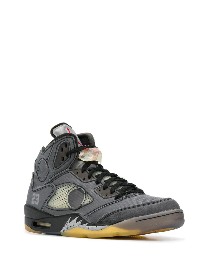 N372O Jordan 5 Negro off white Air Jordan 5 Retro SP