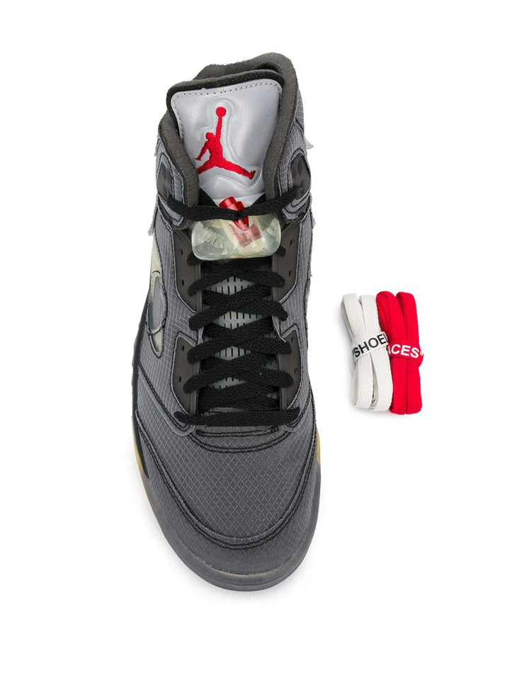 N372O Jordan 5 Negro off white Air Jordan 5 Retro SP